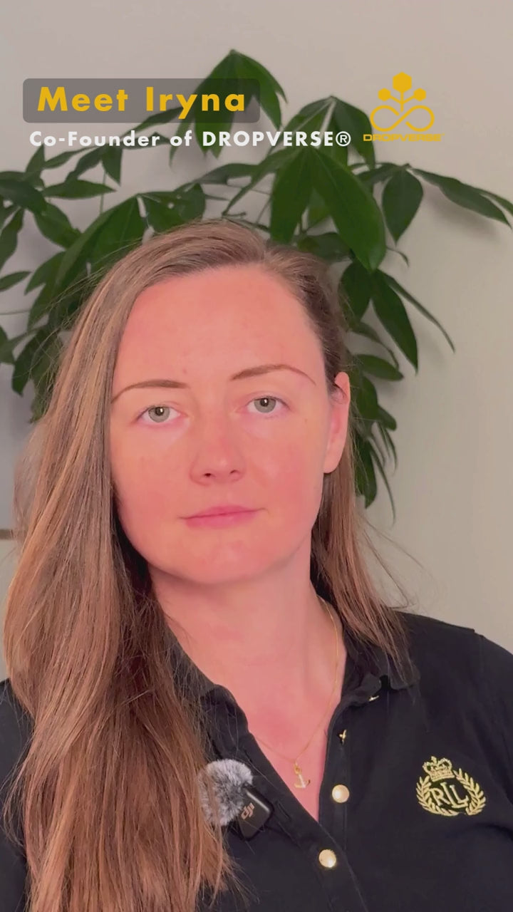 Meet Iryna Video. Iryna erklärt warum wir bei DROPVERSE jede unserer ZenCaps Chargen unabhängig durch ein Labor prüfen lassen.